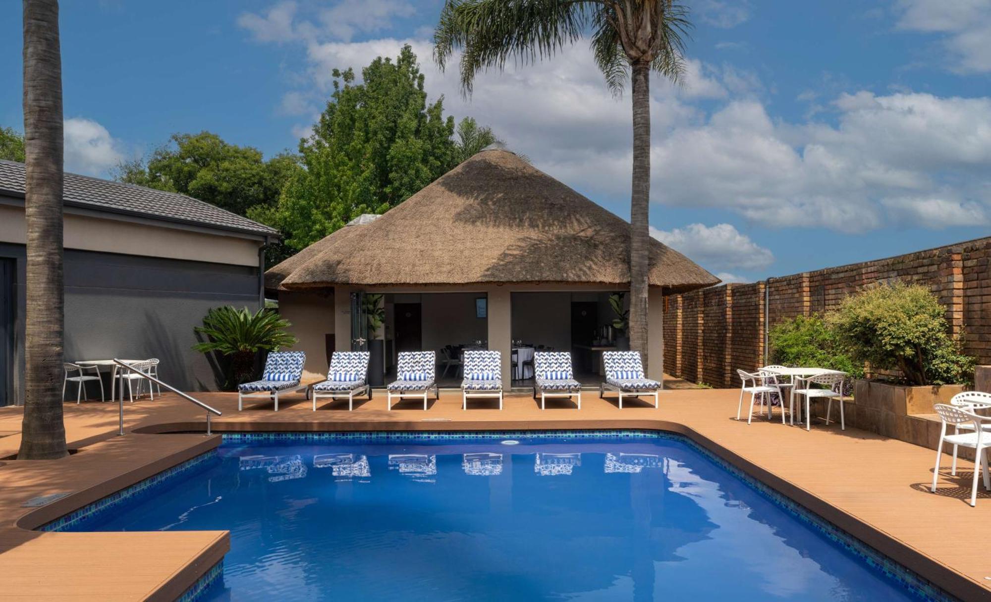 Radisson Hotel And Convention Centre Or Tambo Airport Johannesburg Eksteriør billede