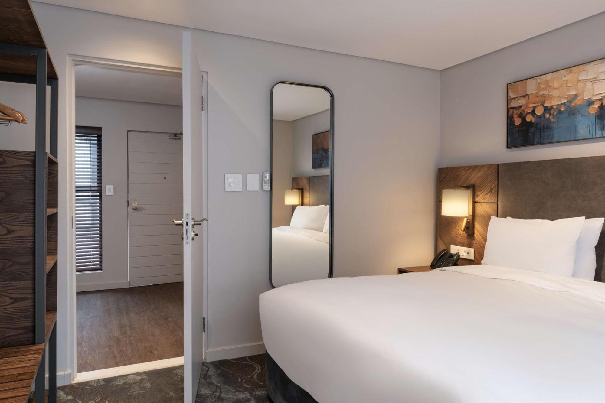 Radisson Hotel And Convention Centre Or Tambo Airport Johannesburg Eksteriør billede